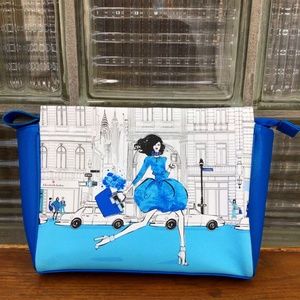 🌻3/$25 Elizabeth Arden 5th Ave New York Clutch